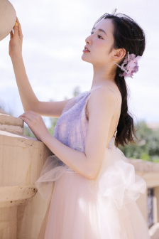 エルフ姫ニィーナ